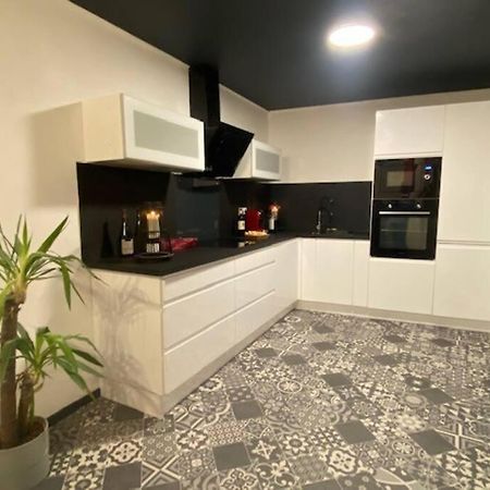 Appartement A Sommieres Exterior photo